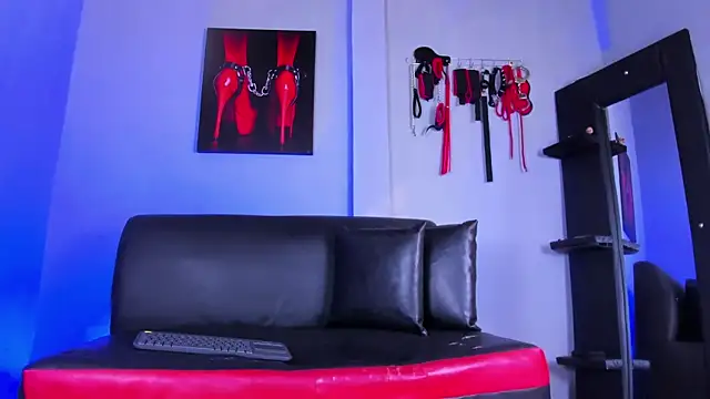 isabellestone online show from 09.23.25