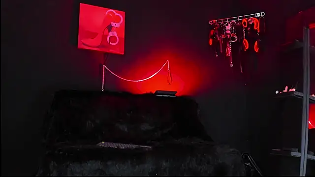 isabellestone online show from 03.03.26