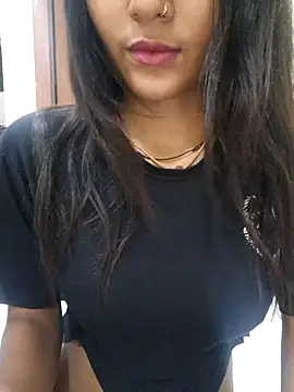 Snapshot of Raj-kumari chatting on 05.31.26 Raj-kumari online show from 05.31.26