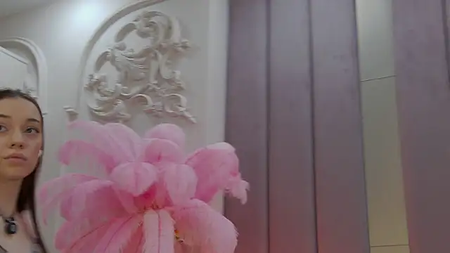 ZoeyNeal online show from 02.18.26