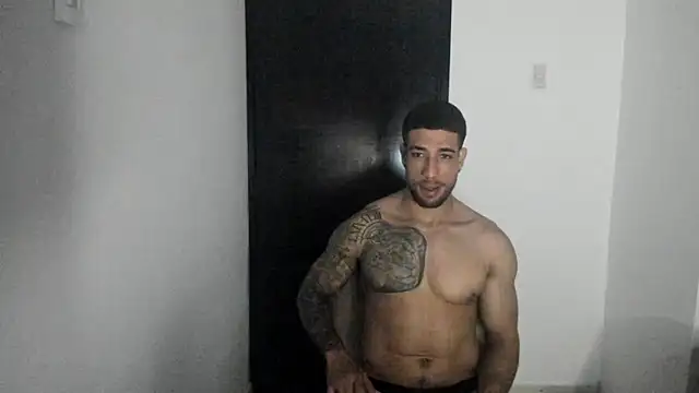 Snapshot of ThiagoLugo chatting on 05.02.26 ThiagoLugo online show from 05.02.26