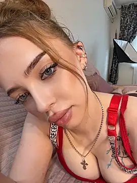 Hannah xBaby online show from 07.04.26