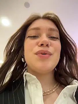 lucy-joy online show from 03.13.26