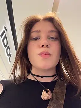 lucy-joy online show from 05.22.26