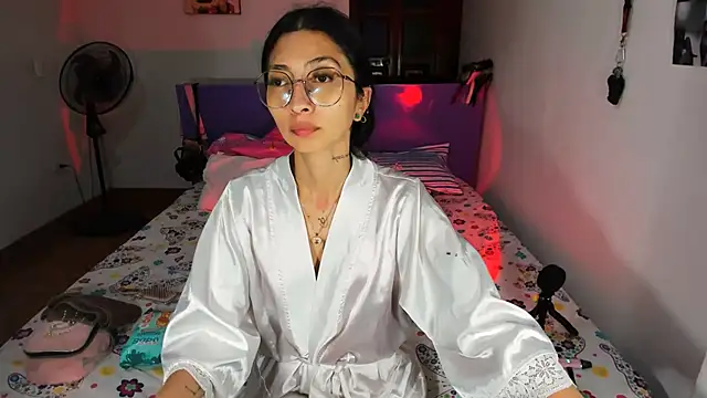 Anais lux online show from 06.06.26