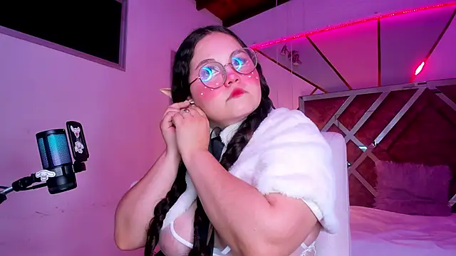 ShylySweet online show from 02.25.26