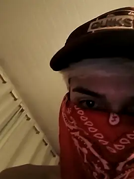 Snapshot of leonardo9348 chatting on 10.03.25 leonardo9348 online show from 10.03.25