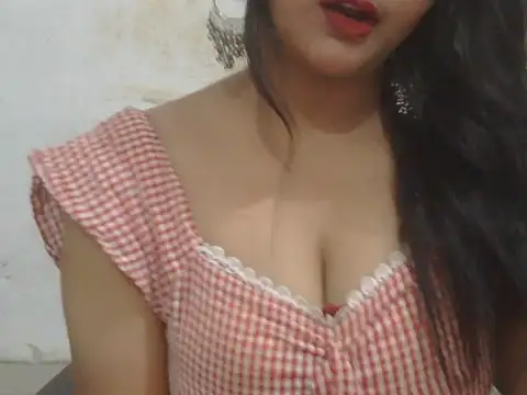 Snapshot of POOJA_199 chatting on 06.04.26 POOJA 199 online show from 06.04.26