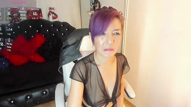 Trinityy   online show from 09.10.25