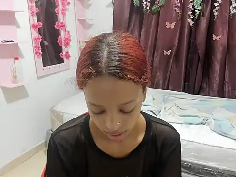 Liana hot12 online show from 10.30.25