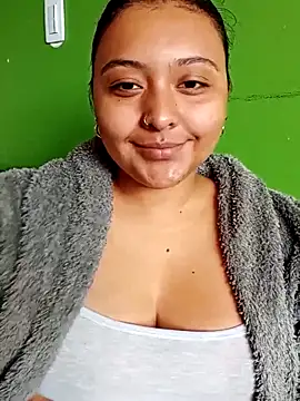 Snapshot of ALANA_150 chatting on 09.24.25 ALANA 150 online show from 09.24.25