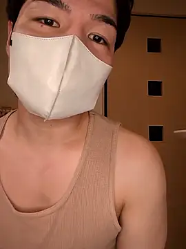 Snapshot of kqitooo chatting on 02.25.26 kqitooo online show from 02.25.26