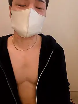 Snapshot of kqitooo chatting on 04.11.26 kqitooo online show from 04.11.26