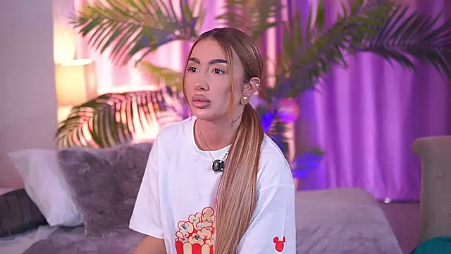 ZennySings online show from 12.19.25