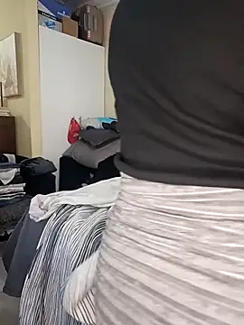 ALICIA X98 online show from 02.16.26