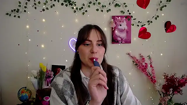 Amanda Bright  online show from 03.10.26