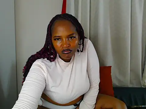 Snapshot of babydoll1505 chatting on 11.11.25 babydoll1505 online show from 11.11.25