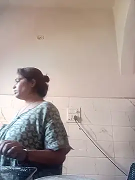 Trisha 71 online show from 04.05.26