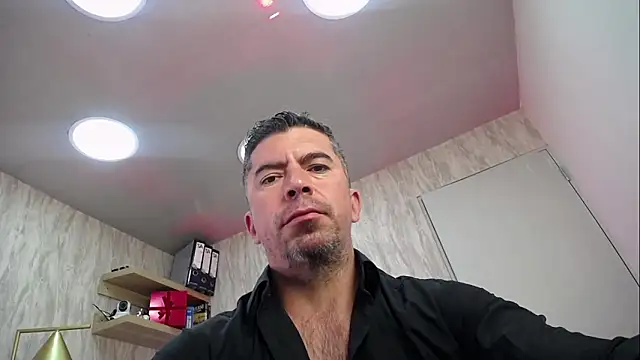 JuanKFit 45 online show from 03.12.26