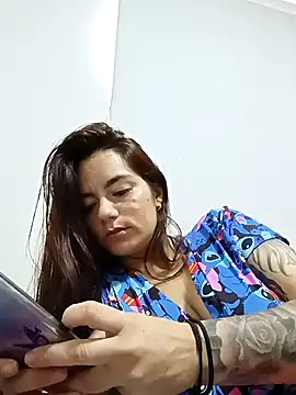 Demy Rhoades online show from 04.08.26