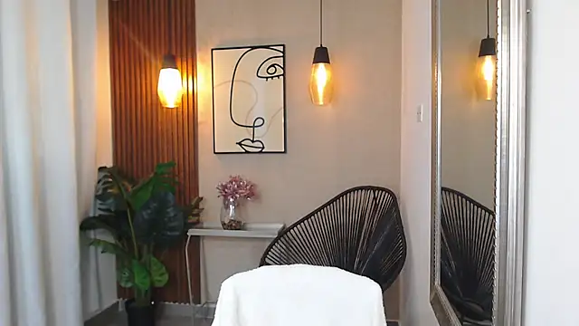 Lia Mar  online show from 04.16.26