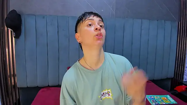 Snapshot of _Hannah_Hot chatting on 02.17.26 Hannah Hot online show from 02.17.26