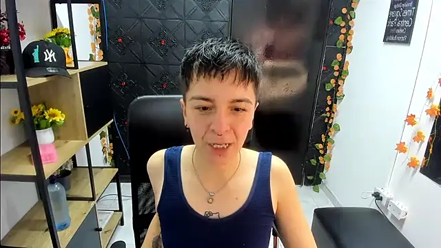 Snapshot of _Hannah_Hot chatting on 02.27.26 Hannah Hot online show from 02.27.26