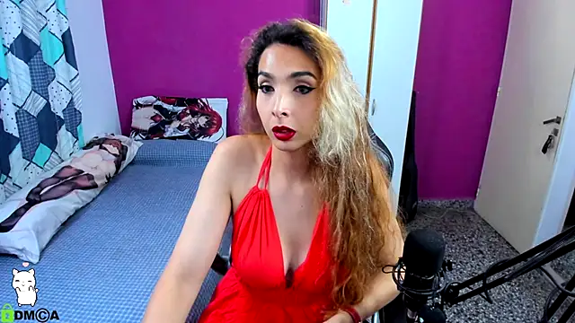 Snapshot of Sweet-Secret_ chatting on 11.13.25 Sweet-Secret online show from 11.13.25