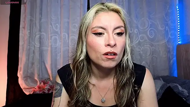 brianna smoke online show from 10.08.25