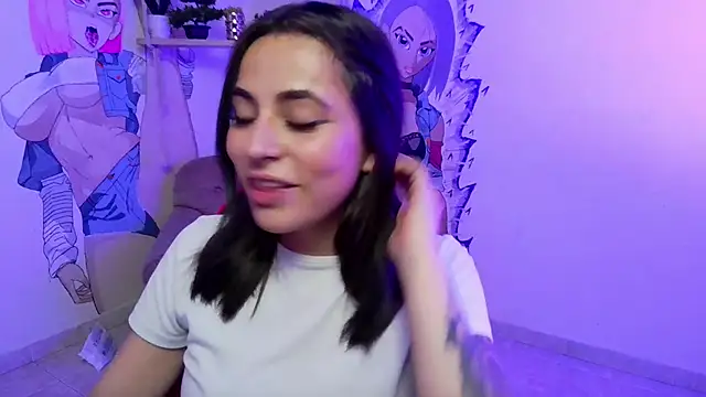 Snapshot of sofi_lara28 chatting on 04.30.26 sofi lara28 online show from 04.30.26