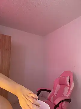 mandy222  online show from 04.12.26