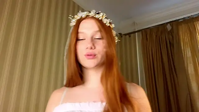 Juuulia  online show from 05.19.26