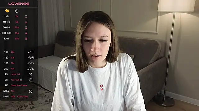 Snapshot of cutienaughtygirl chatting on 10.07.25 cutienaughtygirl online show from 10.07.25