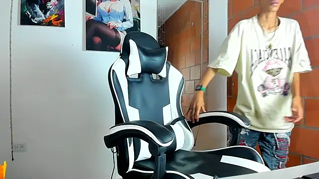 briamhoconor xh online show from 03.24.26