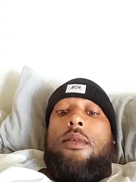 Snapshot of Magicdickbi chatting on 11.01.25 Magicdickbi online show from 11.01.25