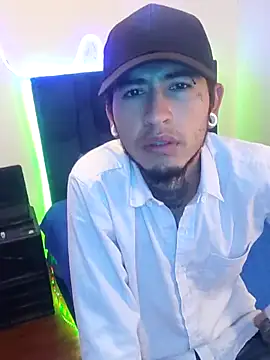 Tattoboy19cm online show from 09.13.25