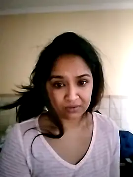 cute indianxo online show from 02.15.26