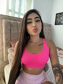 EmiilyEvans  online show from 07.28.26