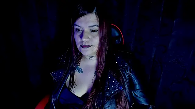 Moon Dark520 online show from 11.24.25