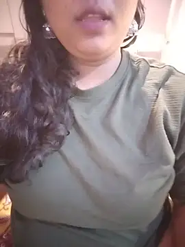 Cutee Amrita online show from 07.28.26