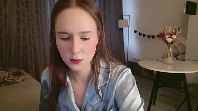 LucyRose3 online show from 02.22.26