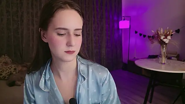 LucyRose3 online show from 03.02.26