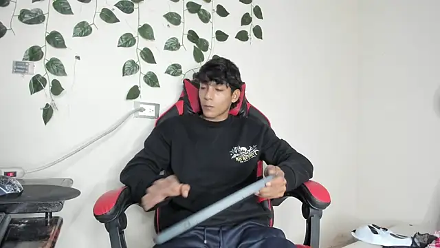 axel rousse2 online show from 10.29.25