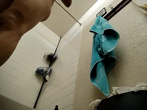 Snapshot of ModelledTread chatting on 03.03.26 ModelledTread online show from 03.03.26