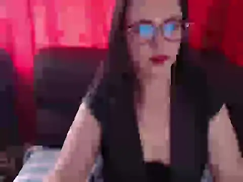 Snapshot of AngeliqueLacuna chatting on 11.13.25 AngeliqueLacuna online show from 11.13.25