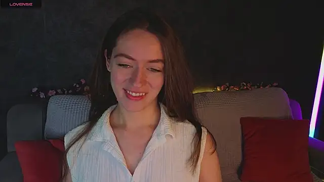 Agnes Wells online show from 06.06.26