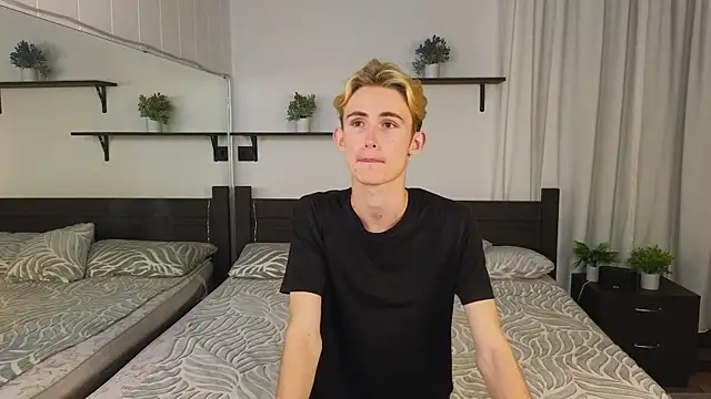 tommy XXX online show from 09.18.25