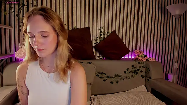 Casey Sweeet online show from 06.08.26