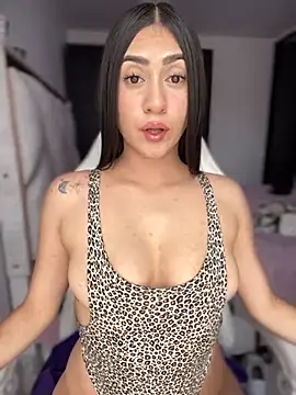 Snapshot of isabela_l chatting on 02.05.26 isabela l online show from 02.05.26