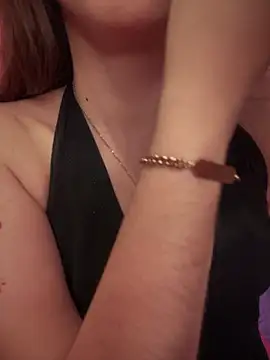 Snapshot of Anita-vega chatting on 10.09.25 Anita-vega online show from 10.09.25